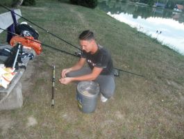 Noćni ribolov na umjetnim jezerima Rovišće SRU SRD “Ribič” Rovišće održan 28.srpnja 2017.godine