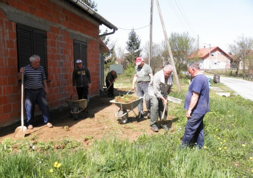 ŠRD “Bjelovacka” Trojstveni Markovac - uređivanje okoliša, druženje, ribolov 14. travnja 2018.