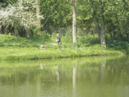SRD “Česma” Bjelovar - košnja trave oko jezera Vujčevac 20 .travnja 2018. godine