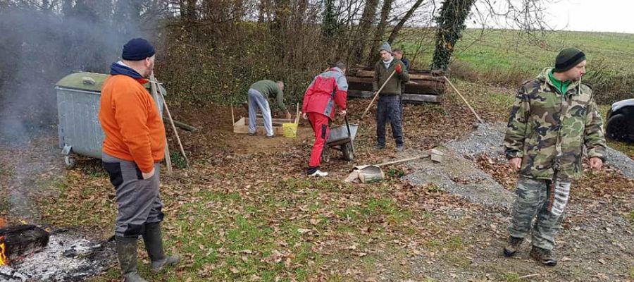 Uređivanje okoliša jezera Selište ŠRD “Slavija” Severin c&r
