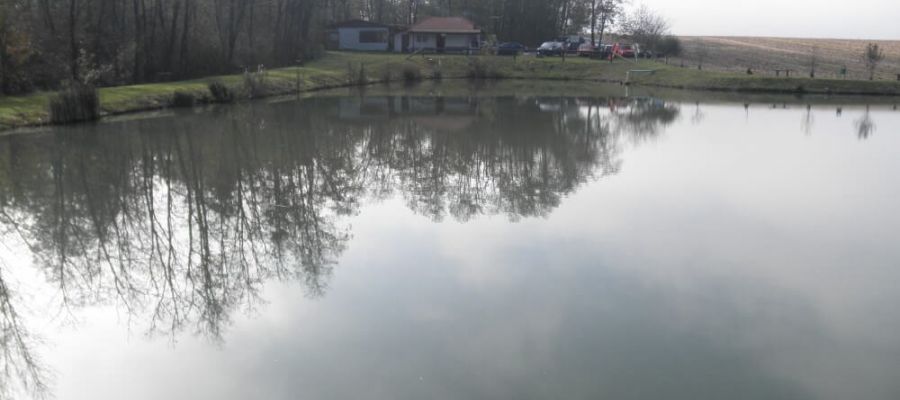 Uređivanje okoliša na umjetnom jezeru Plavnica ŠRD “Plavnica” Stare Plavnice 4. studenoga 2017.